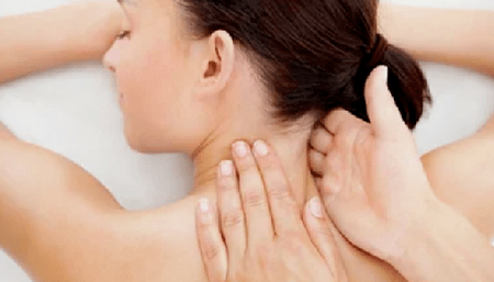 Treatment of cervical osteochondrone with massage