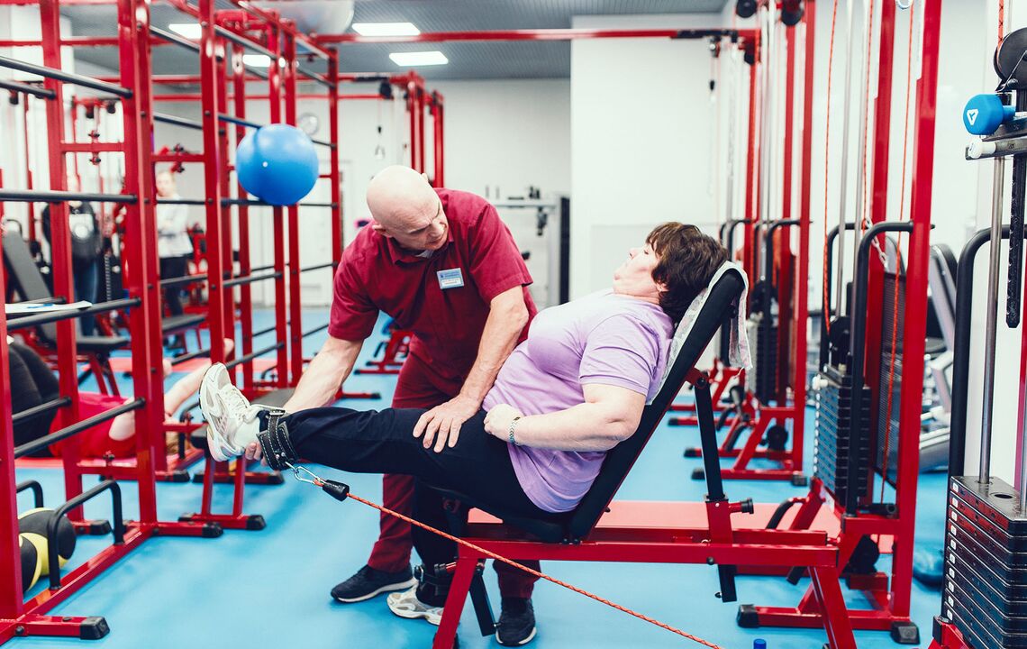 Exercises at the Gonartroose Treatment Simulator
