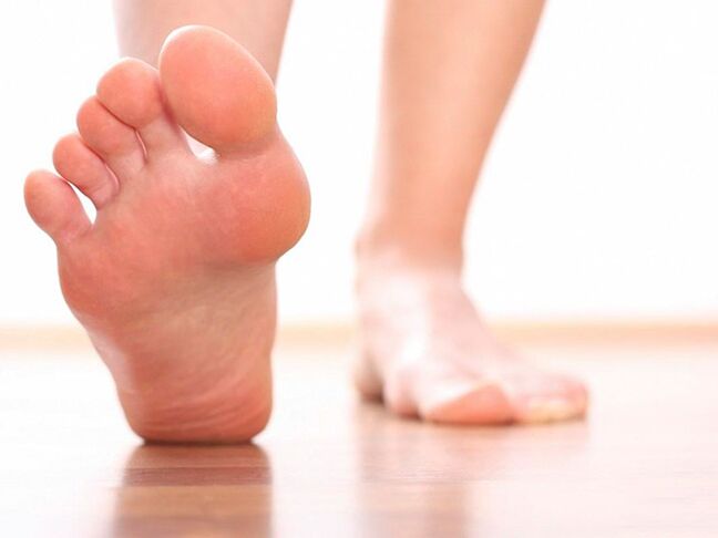 Physical therapy will strengthen the muscles in arthrosis of the knee joint